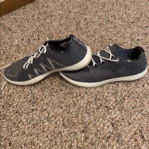 Under armour gym shoe